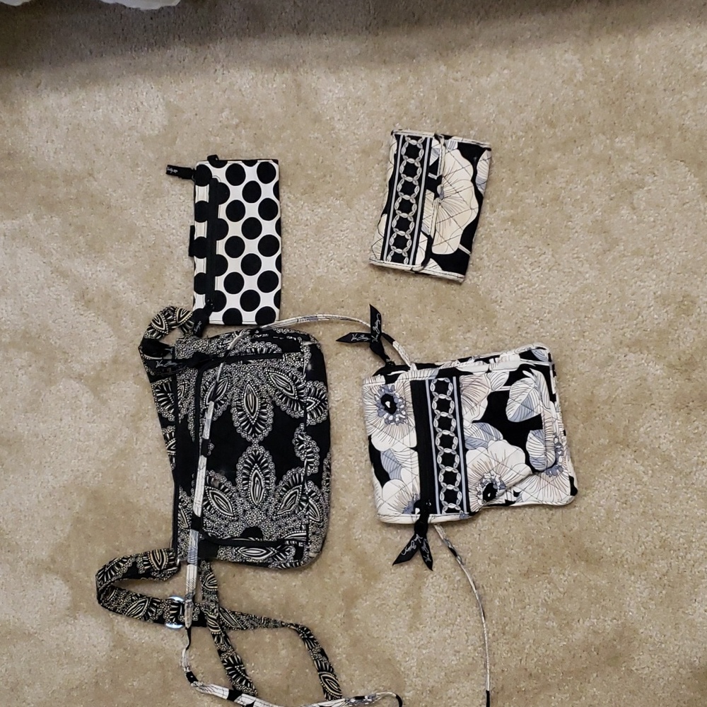 Lot of Vera Bradley purses and wallets